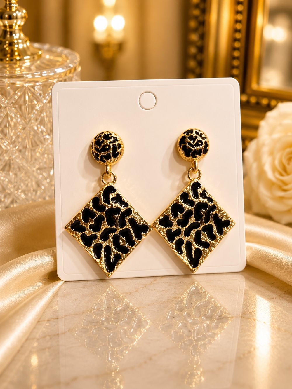 🐆 Leopard Drop Earrings - Picture 1 of 2